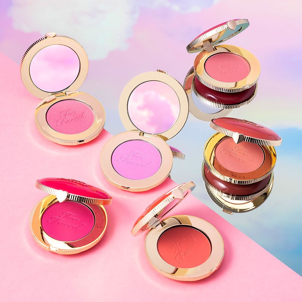 Too Faced Cloud Crush Blurring Blush